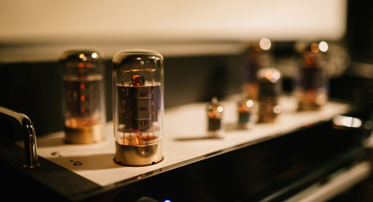 tube vs transistor amps
