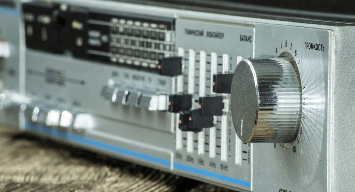 An-Ultimate-Guide-to-the-Best-Amplifier-Brands2