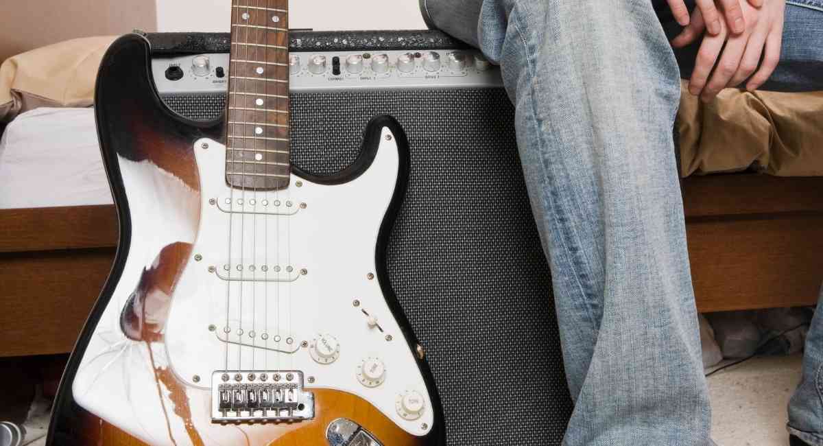 can you use a guitar amp for bass