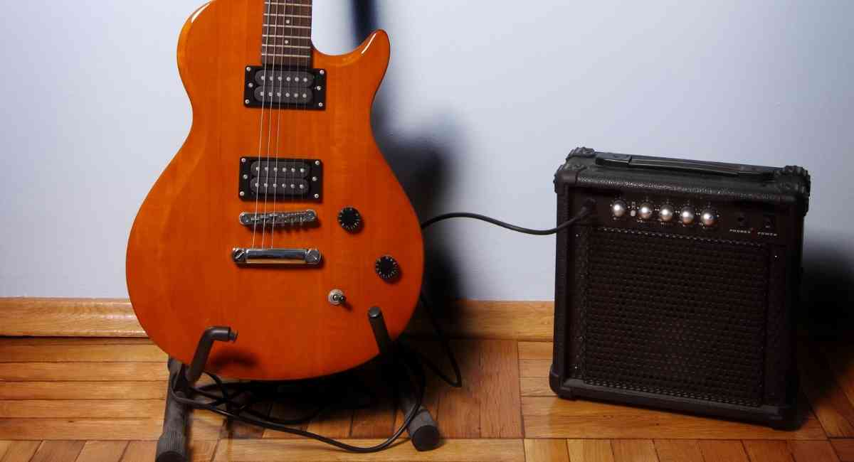 can you use a guitar amp for bass