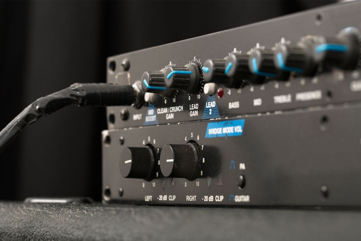 How to Connect Crossover to an Amplifier