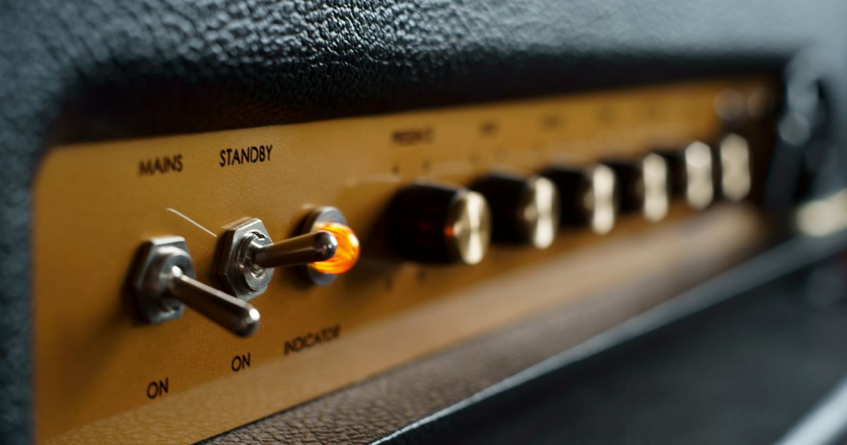 Gold Color Amplifier