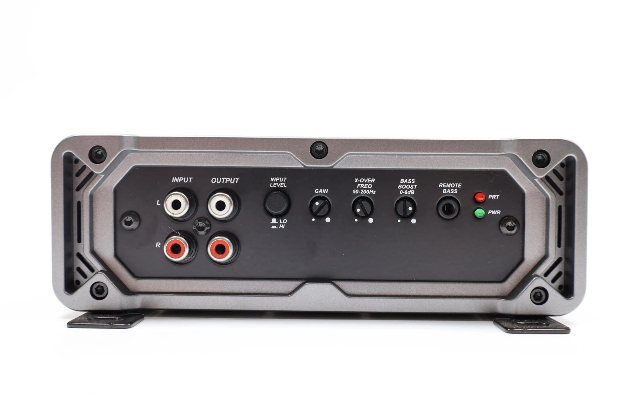 Kicker 46CXA800.1 amplifier terminal and control panel close-up